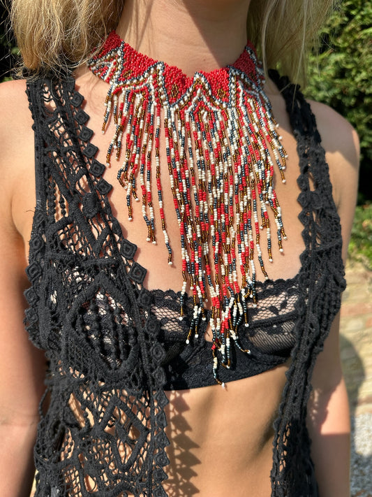 The Stella Choker in Red