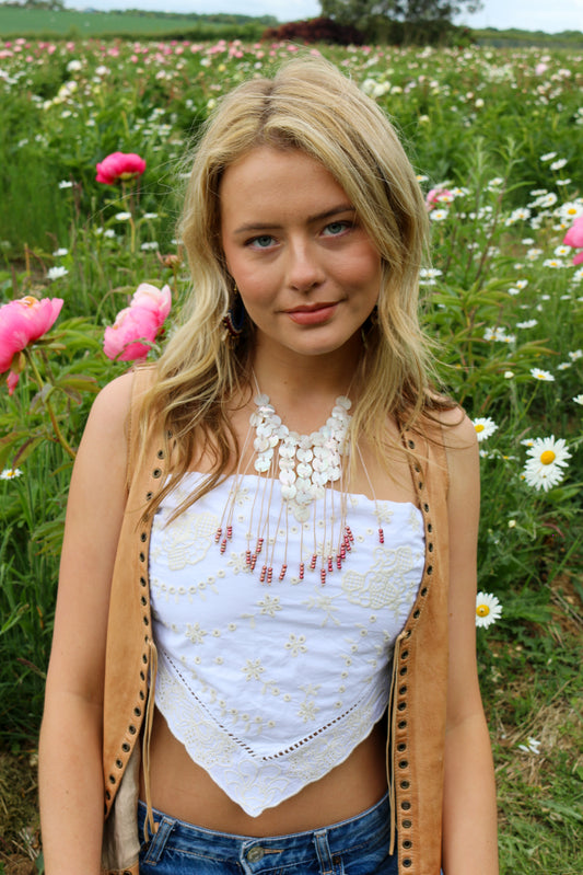 The Mother of Pearl Necklace in Pink