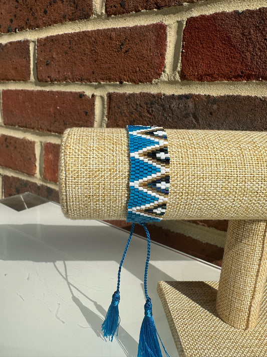 Bracelet - White, Gold and Blue triangle