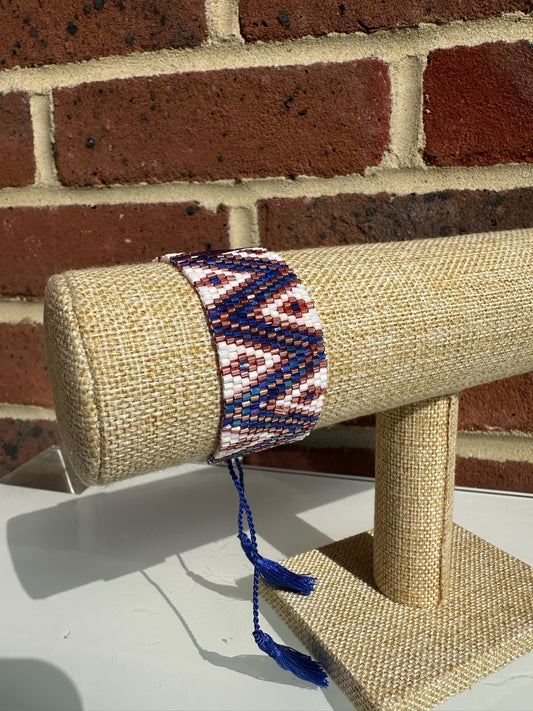 Bracelet - Blue, Pink and White zig zag